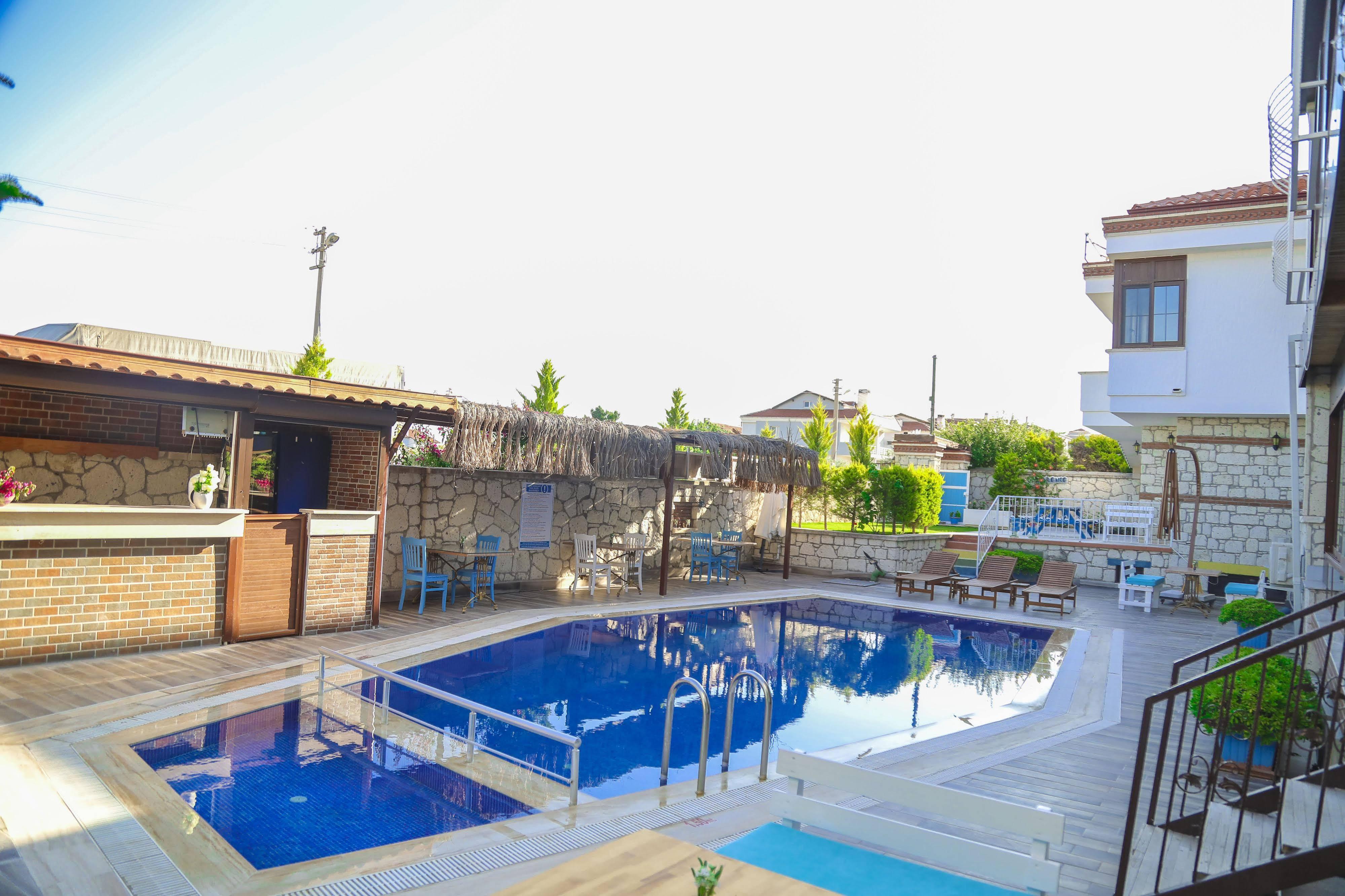 Aksu Hotel Алакати Екстериор снимка