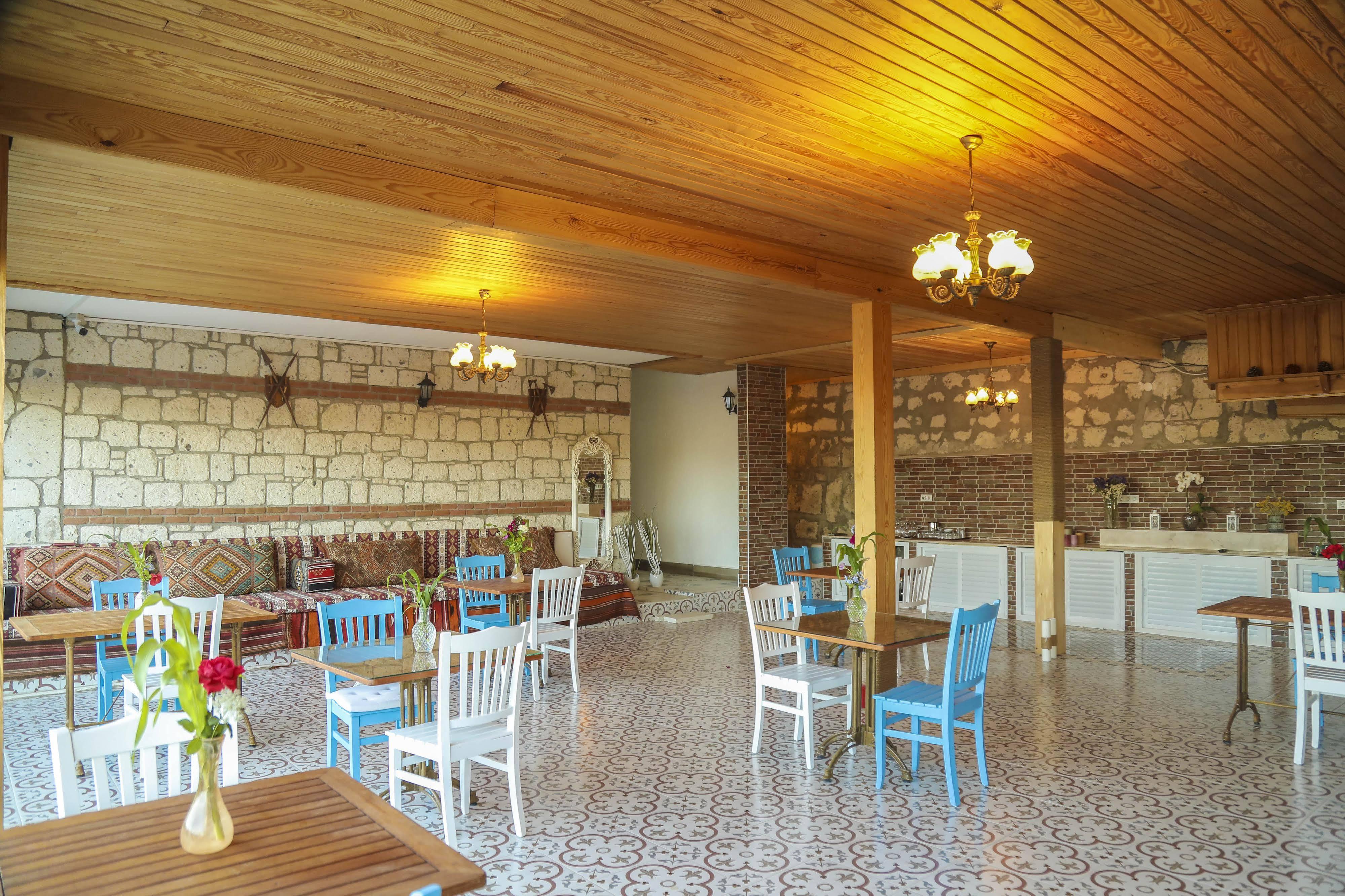 Aksu Hotel Алакати Екстериор снимка