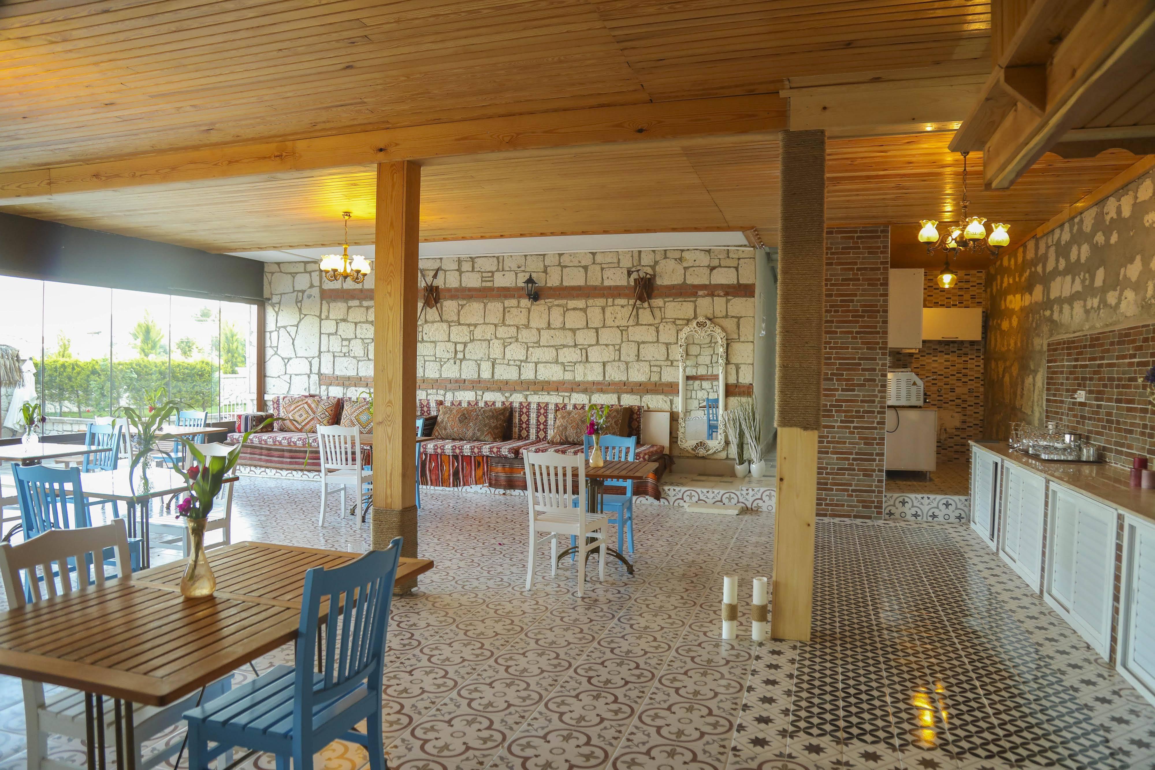 Aksu Hotel Алакати Екстериор снимка