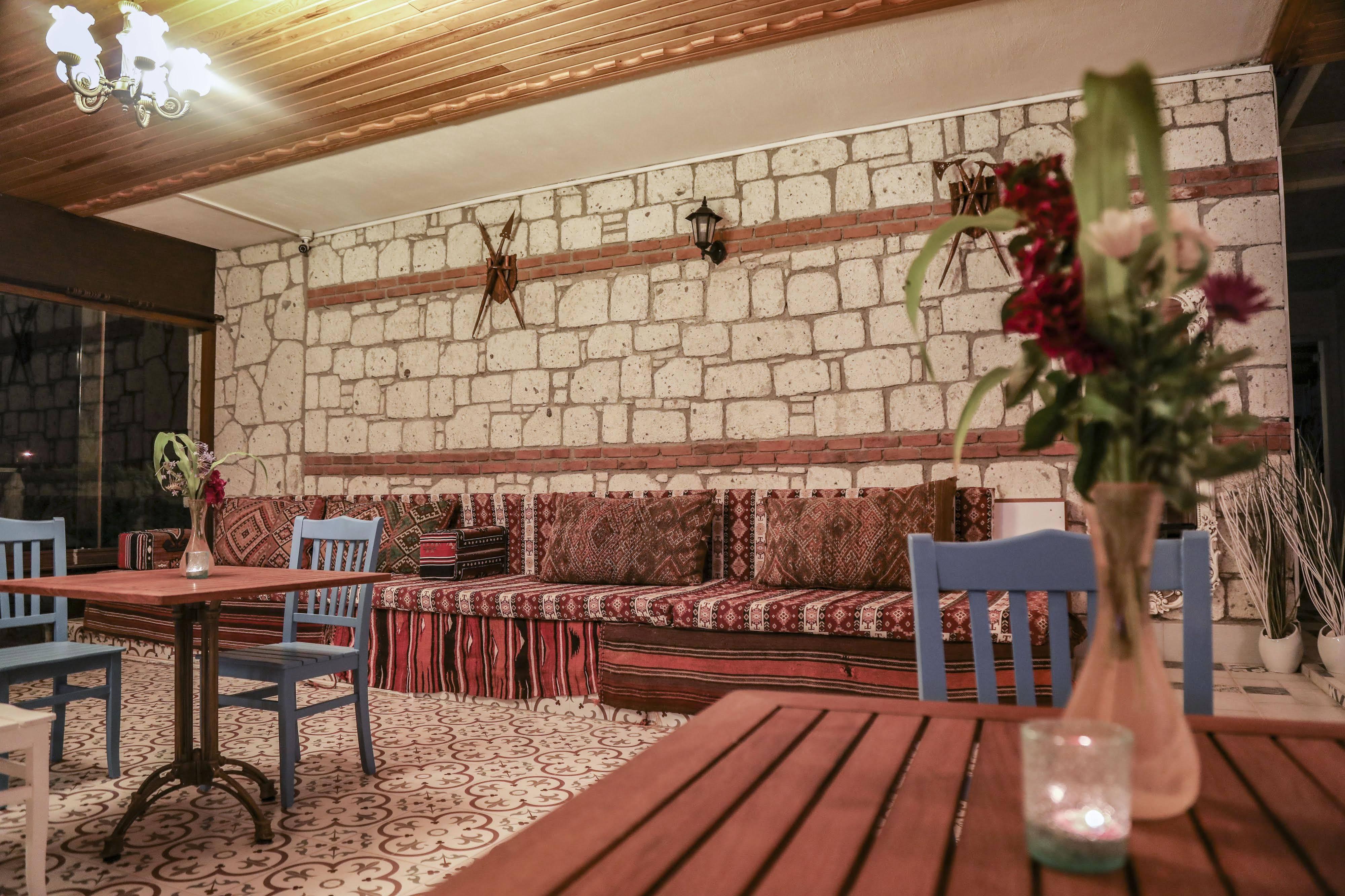 Aksu Hotel Алакати Екстериор снимка