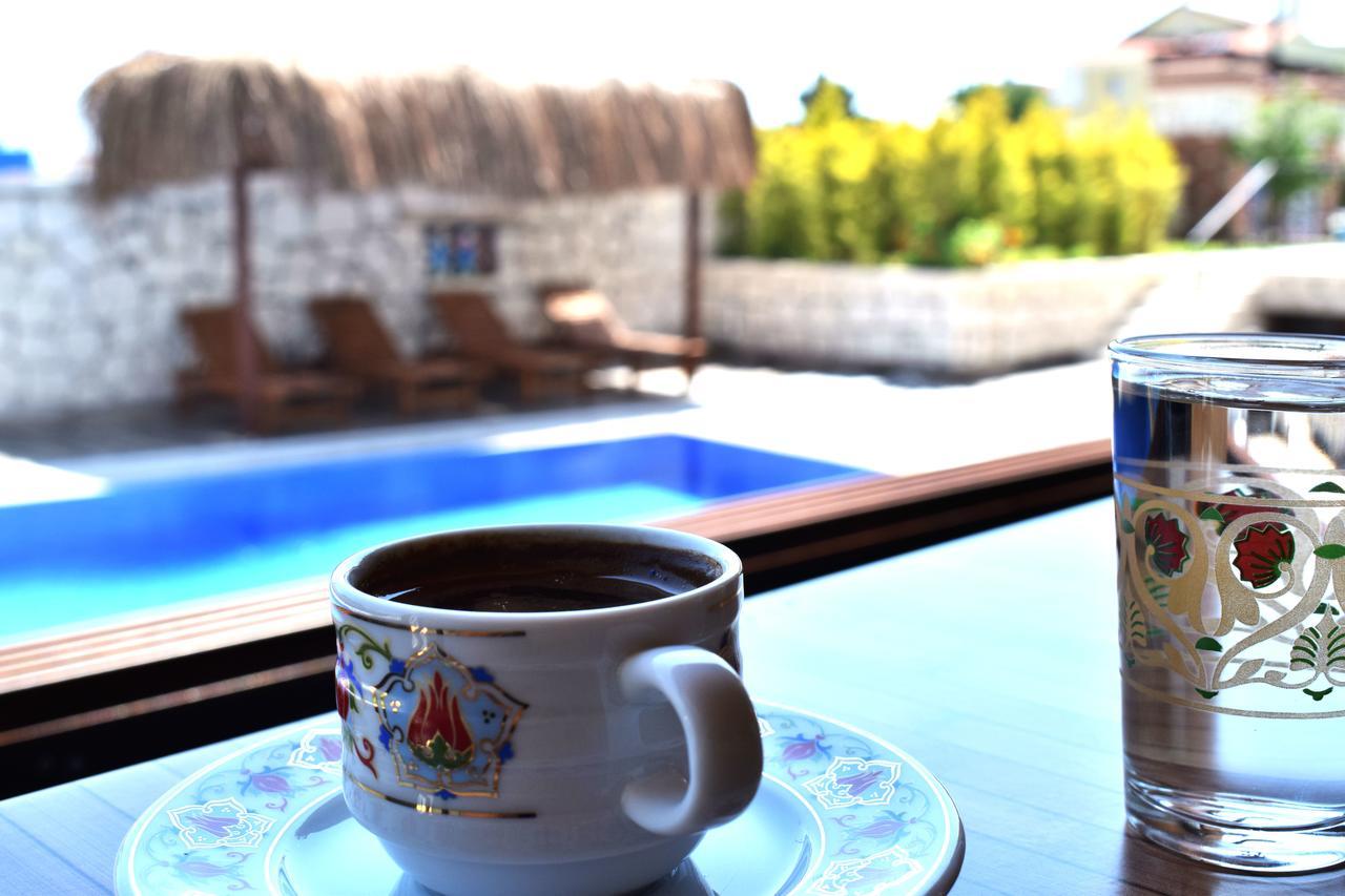 Aksu Hotel Алакати Екстериор снимка