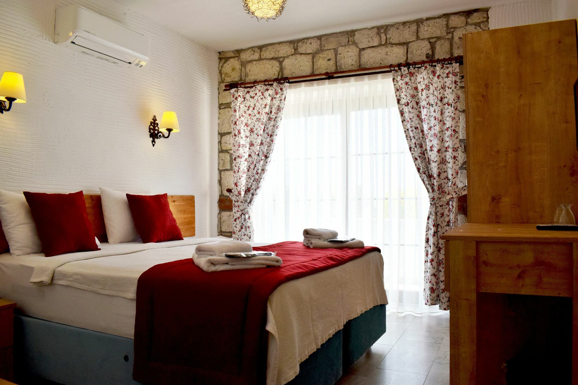 Aksu Hotel Алакати Екстериор снимка